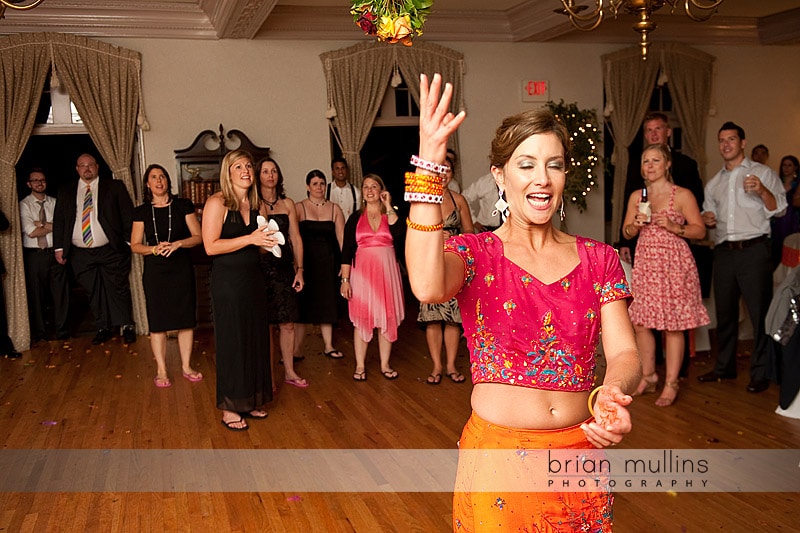 Grove Park Inn Bouquet Toss - Raleigh Wedding Photographer