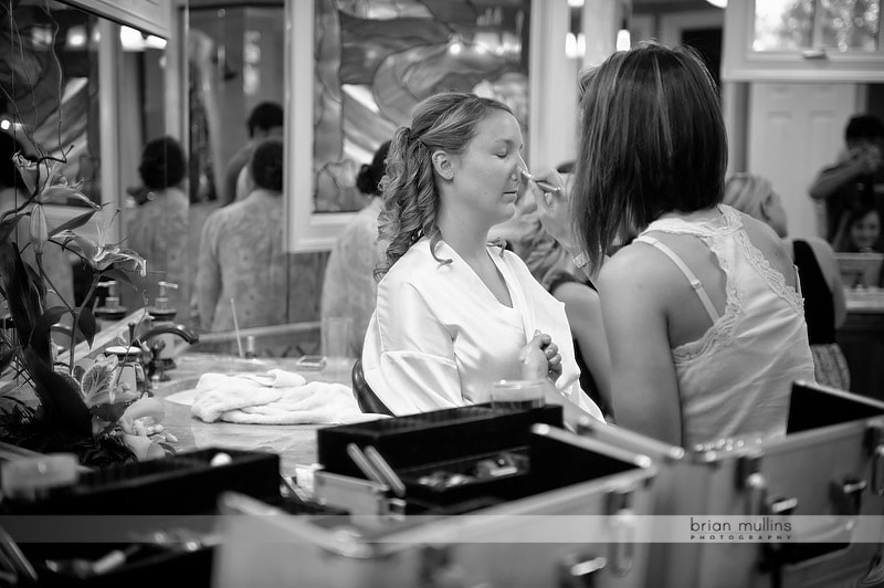 bride getting ready for wedding